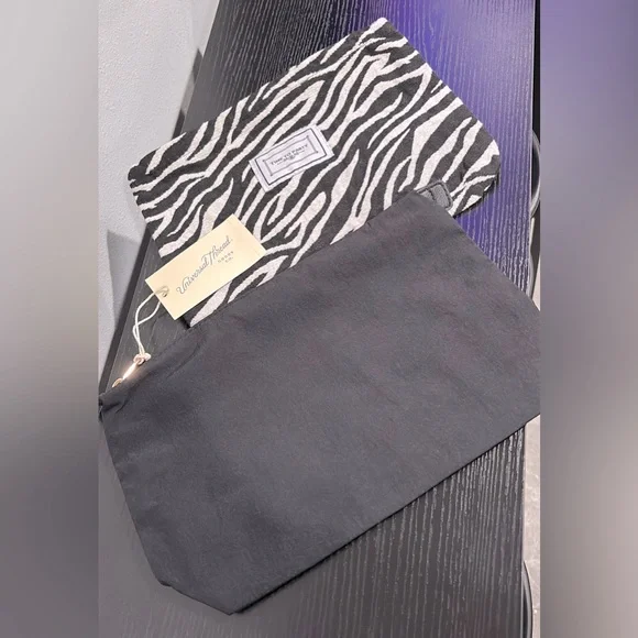 Cosmetic Bags NWT!! - Picture 3 of 3